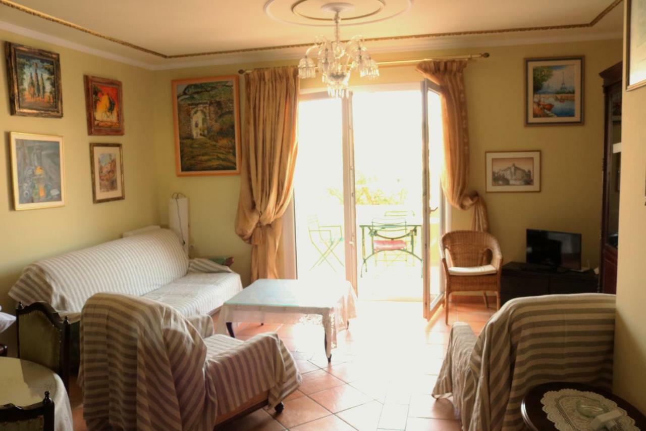Mon Repos Two Floor Apartment Corfu  المظهر الخارجي الصورة